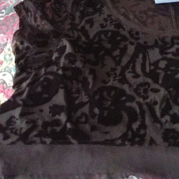 Simply Vera Wang,Size XL,Black sheer blouse - Picture 4 of 6